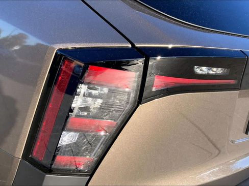 Used 2026 Nissan Kicks SV image 28