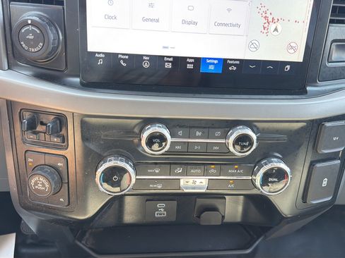Used 2024 Ford F150 XLT w/ Tow/Haul Package AWD/4WD image 26