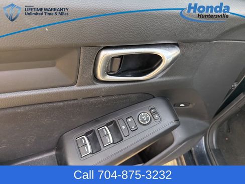 Used 2023 Honda Civic LX image 18