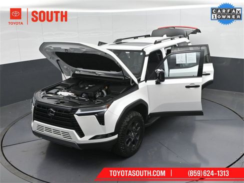 Used 2024 Lexus GX 550 550 Overtrail+ image 49