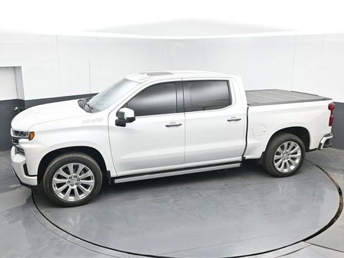 Used 2021 Chevrolet Silverado 1500 High Country w/ Technology Package image 40