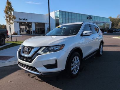 Used 2018 Nissan Rogue SV