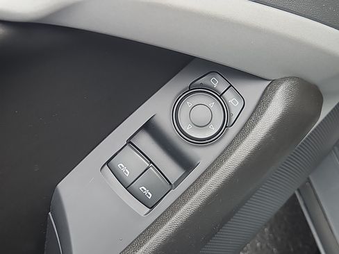 Used 2023 Chevrolet Camaro LS RWD image 13
