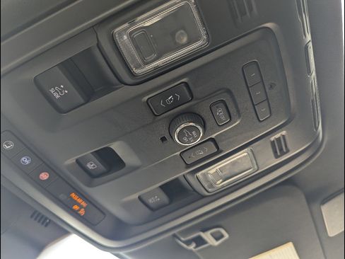 Used 2021 Cadillac Escalade ESV Premium Luxury w/ Driver Assist Tech Package image 38