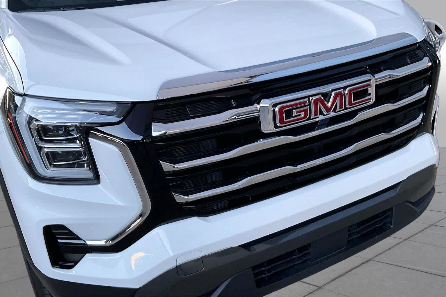 Used 2026 GMC Terrain Elevation FWD image 28