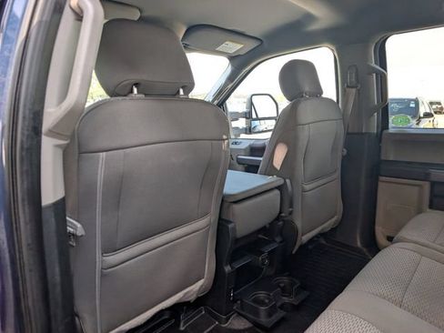 Used 2019 Ford F150 XLT AWD/4WD image 24