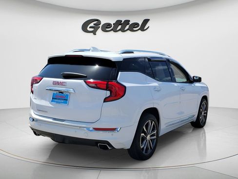 Used 2019 GMC Terrain Denali w/ Advanced Safety Package FWD image 4
