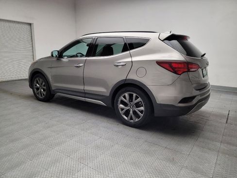 Used 2017 Hyundai Santa Fe Sport image 3