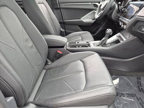 Certified 2023 Audi Q3 2.0T Premium Plus w/ Premium Plus Package AWD/4WD image 19