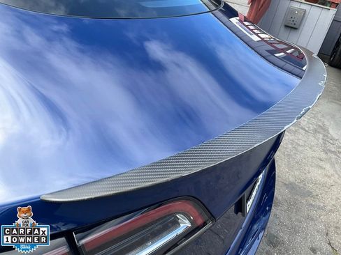 Used 2021 Tesla Model 3 Performance image 90