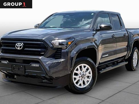 Used 2025 Toyota Tacoma SR5 w/ SR5 Upgrade Package AWD/4WD image 1