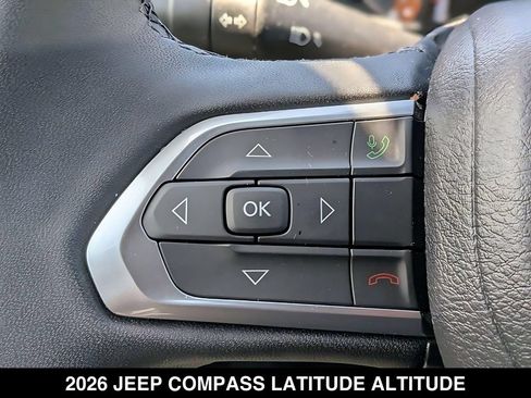 Used 2026 Jeep Compass Latitude AWD/4WD image 21