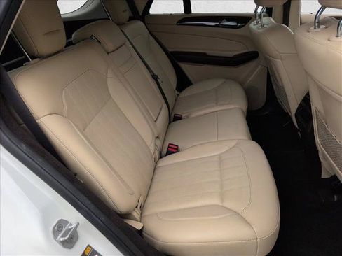 Used 2017 Mercedes-Benz GLE 350 image 21