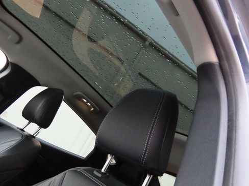 Used 2021 Ford Mustang Mach-E Premium image 41