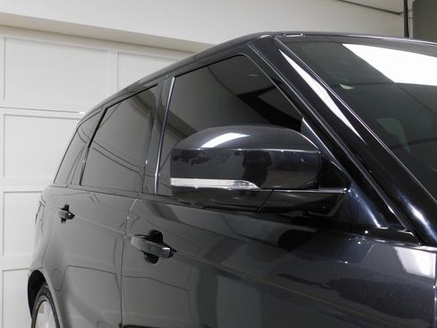 Used 2014 Land Rover Range Rover Sport HSE image 9