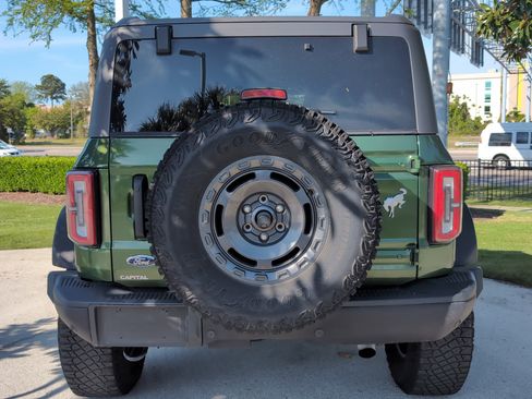 Used 2024 Ford Bronco Everglades image 9