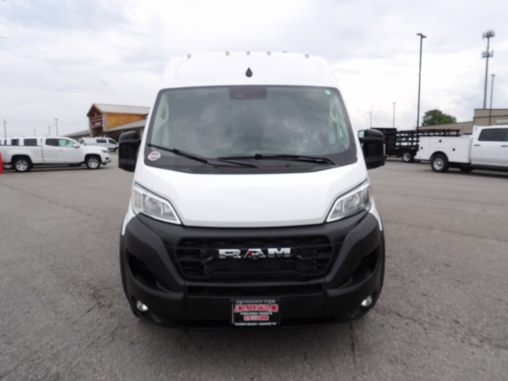 Used 2023 RAM ProMaster 2500 w/ Driver Convenience Group FWD image 12