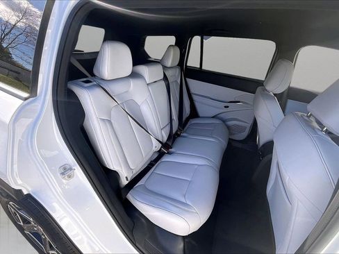 New 2026 Jeep Cherokee Limited image 20