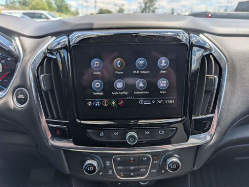 Used 2023 Chevrolet Traverse LT w/ Rear Camera Mirror Package AWD/4WD image 20