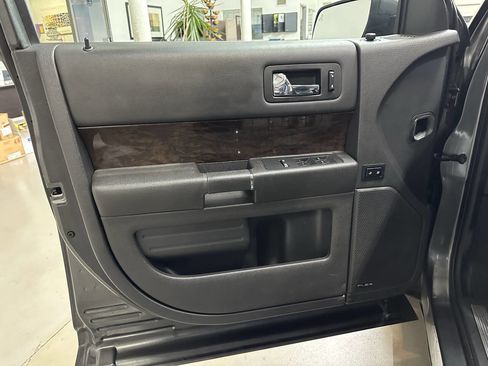Used 2019 Ford Flex Limited image 10