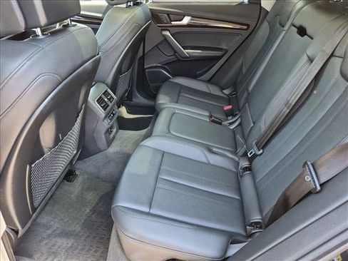 Used 2018 Audi Q5 Prestige w/ Prestige Package AWD/4WD image 21