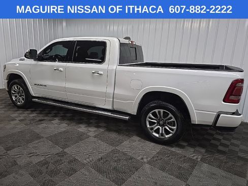 Used 2022 RAM 1500 Limited w/ Body-Colour Bumper Group AWD/4WD image 4