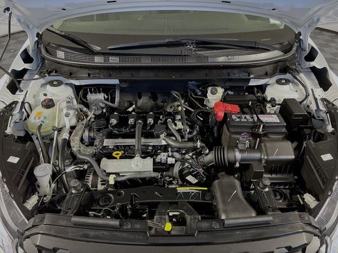 Used 2024 Nissan Kicks S image 24