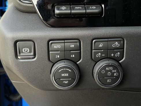 Used 2026 Chevrolet Silverado 1500 ZR2 image 25