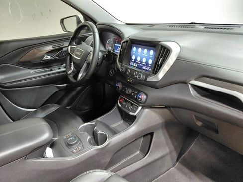 Certified 2024 GMC Terrain SLT image 23