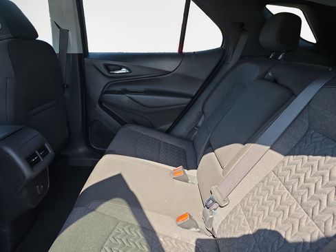 Used 2023 Chevrolet Equinox LT FWD image 22