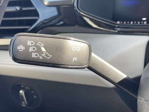 New 2026 Volkswagen Taos S FWD image 20