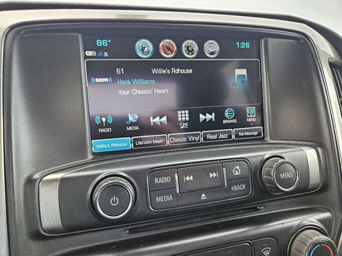 Used 2017 Chevrolet Silverado 1500 LT AWD/4WD image 24