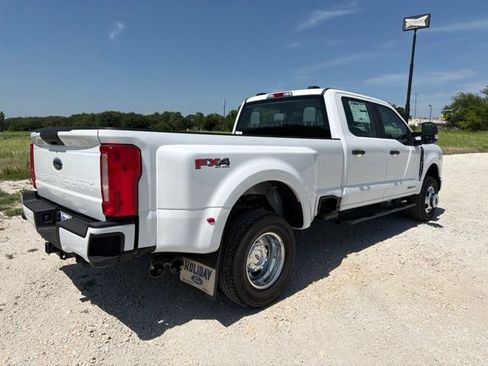 New 2026 Ford F350 XL w/ STX Appearance Package AWD/4WD image 5