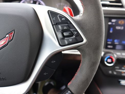 Used 2019 Chevrolet Corvette ZR1 RWD image 9