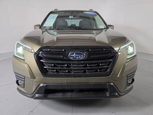 Certified 2024 Subaru Forester Limited image 8