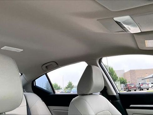 Certified 2023 Nissan Altima 2.5 SV FWD image 14