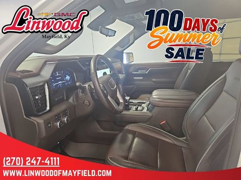Used 2023 GMC Sierra 1500 Denali w/ Denali Reserve Package AWD/4WD image 12