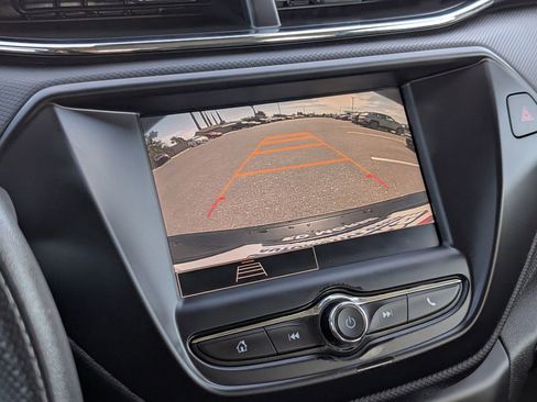 Used 2021 Chevrolet TrailBlazer LS FWD image 18