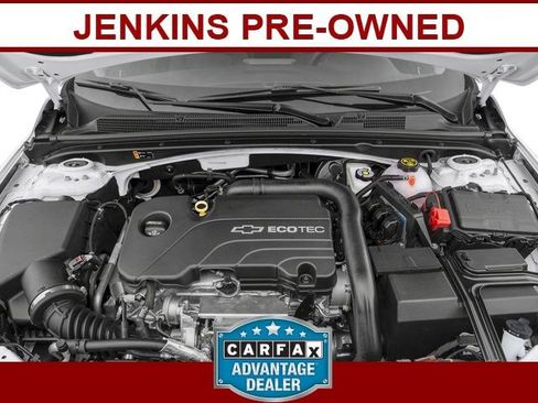 Used 2016 Chevrolet Malibu LT image 15