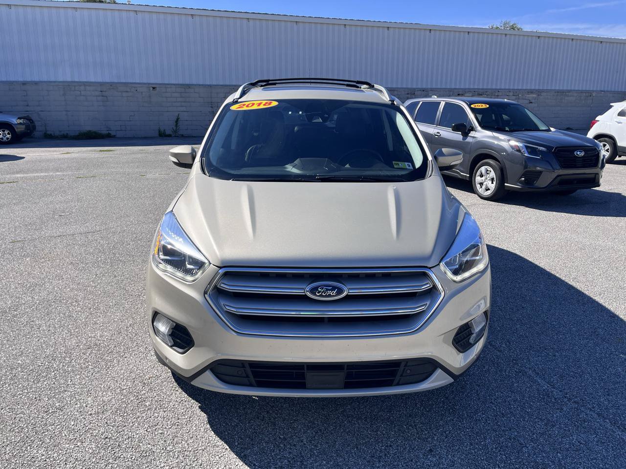 Used 2018 Ford Escape Titanium w/ Ford Safe & Smart Package AWD/4WD image 8