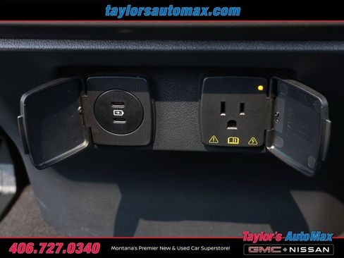 Used 2025 Ford F150 Lariat w/ Equipment Group 502A High AWD/4WD image 42