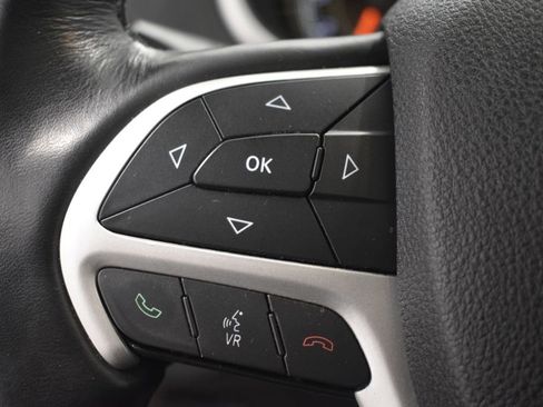 Certified 2016 Jeep Cherokee Trailhawk w/ Comfort/Convenience Group image 51