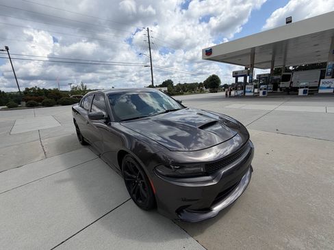 Used 2016 Dodge Charger R/T RWD image 29