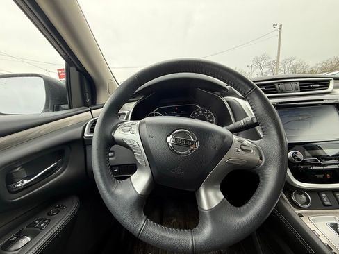 Used 2017 Nissan Murano AWD image 11