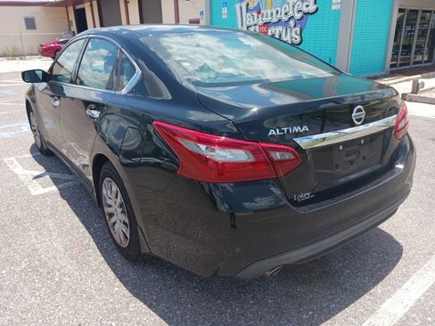 Used 2018 Nissan Altima 2.5 S w/ S Convenience Package FWD image 5