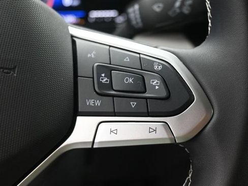 Used 2025 Volkswagen Taos S AWD/4WD image 19