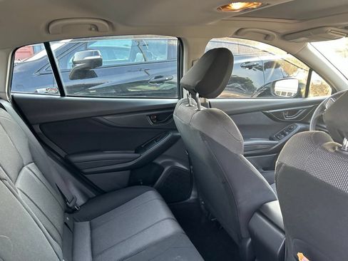 Used 2019 Subaru Impreza 2.0i Premium AWD/4WD image 11