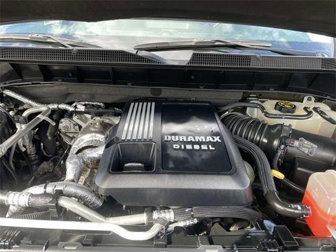 Used 2021 Chevrolet Silverado 1500 RST image 37