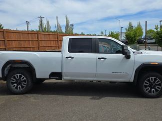 Used 2021 GMC Sierra 3500 4x4 Crew Cab w/ Gooseneck/5TH Wheel Package video 2