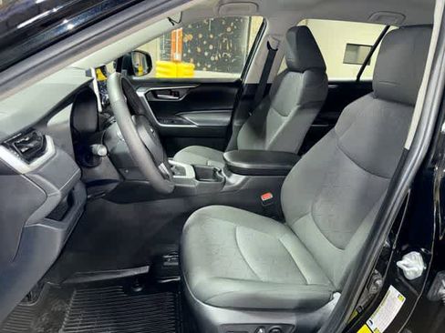 Used 2023 Toyota RAV4 XLE w/ XLE Grade Weather Package AWD/4WD image 15